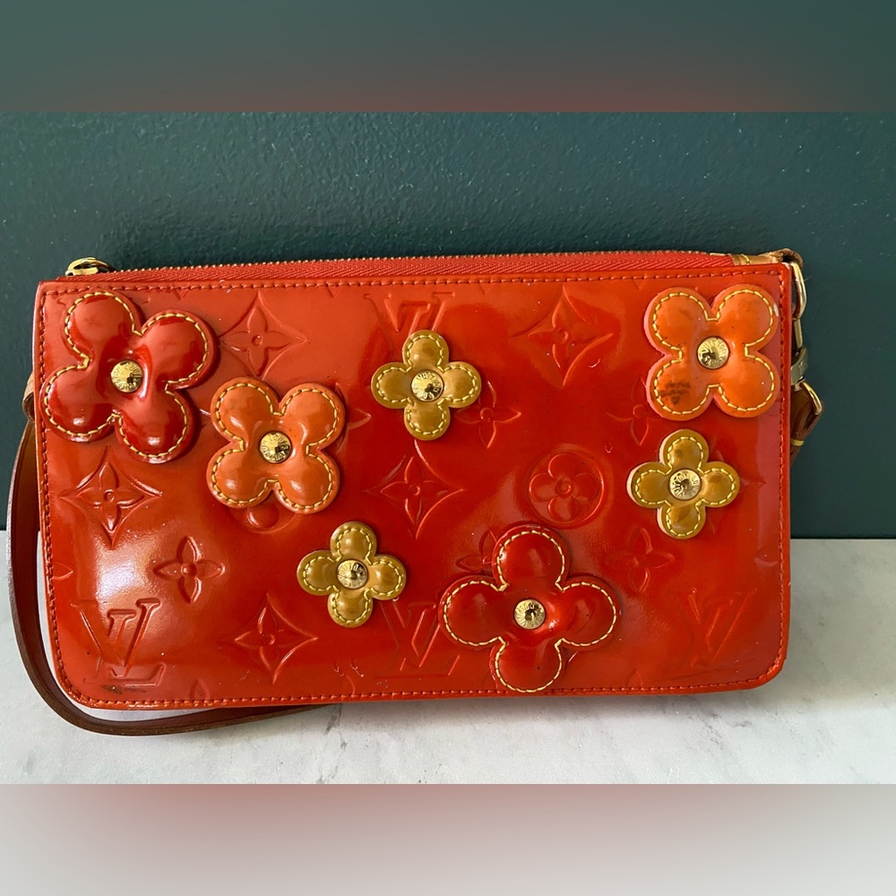 Louis Vuitton Vernis Pochette - Picture 2 of 5